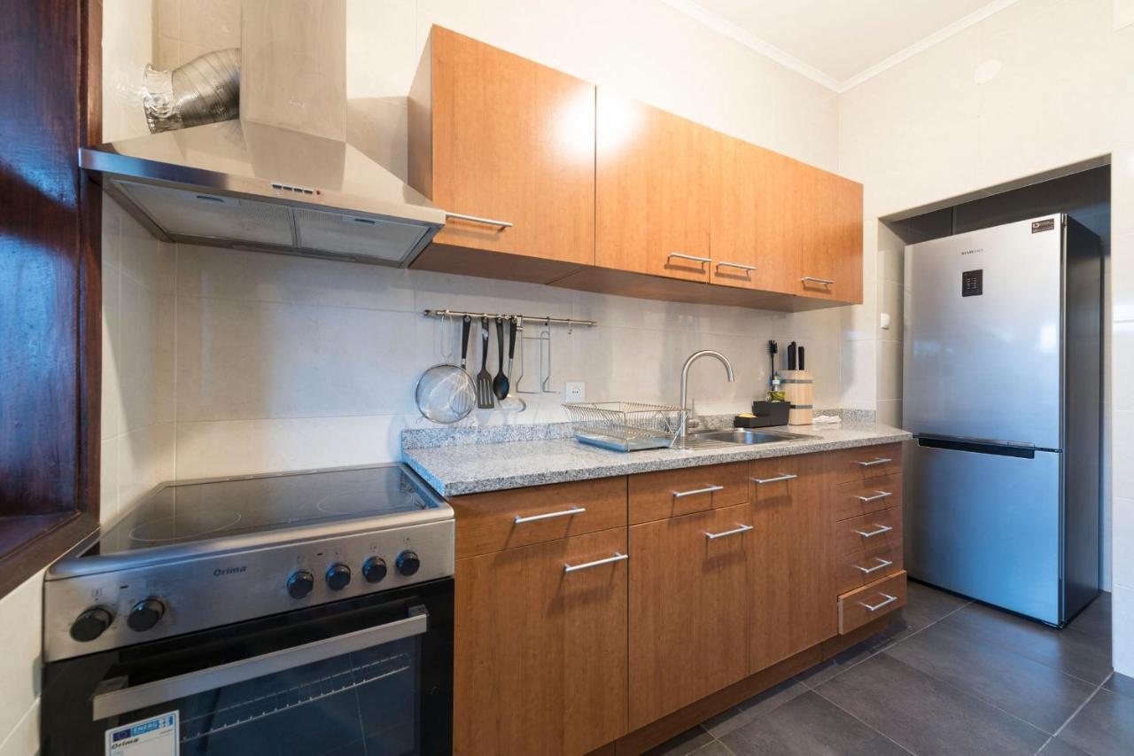 Lovelystay - Serralves Apartment With Free Parking Porto Ngoại thất bức ảnh